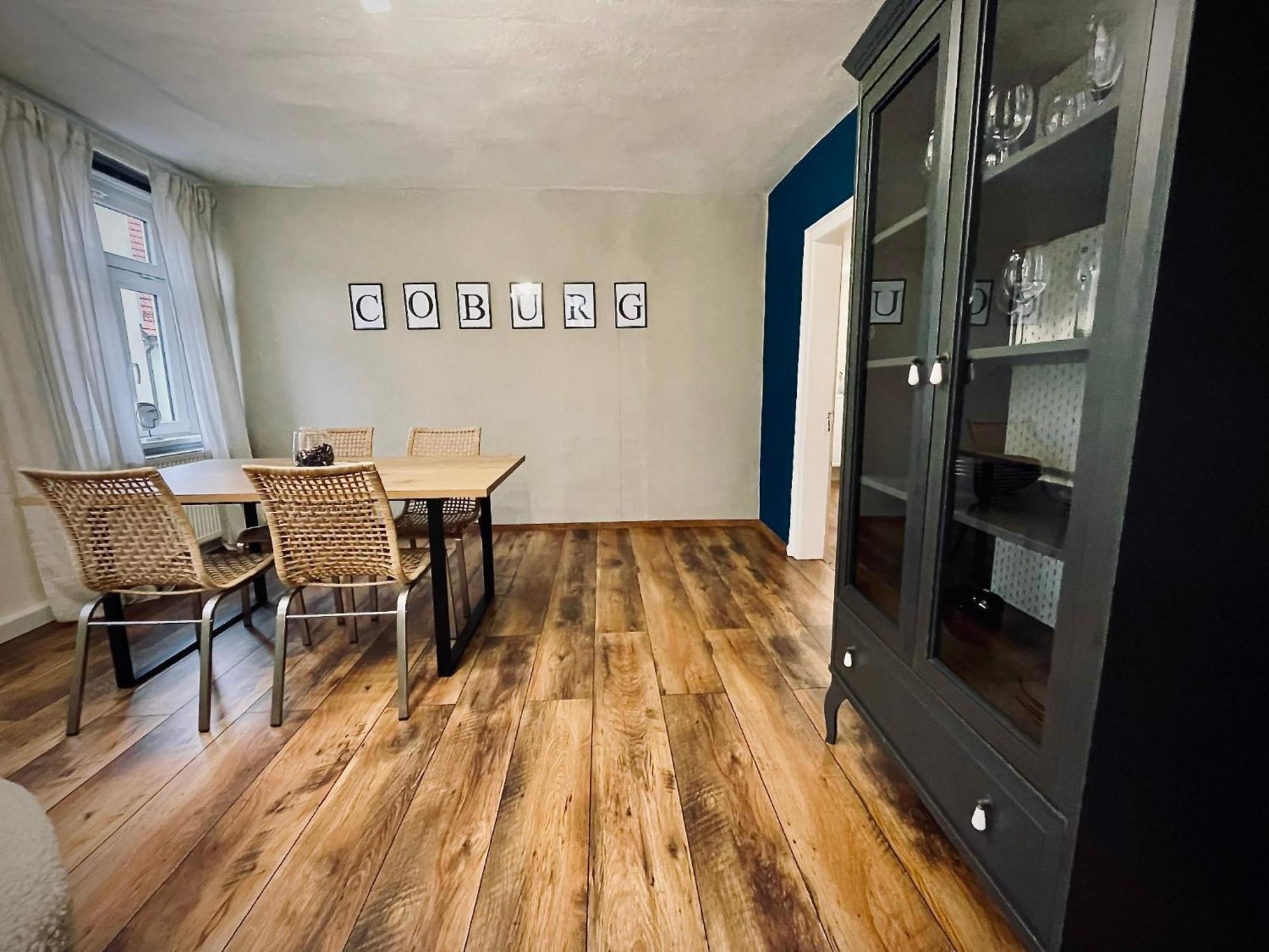 Apartment # One Apartment's / Parkplatz / Schlossplatz Coburg